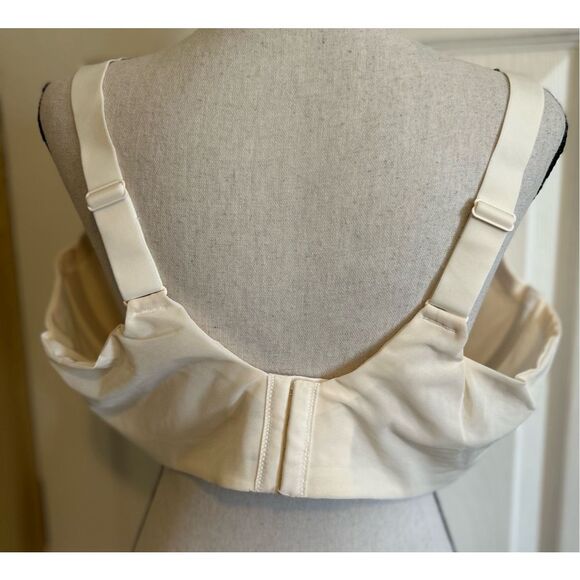 All Worthy Bra Size 46DDD - Picture 2 of 4